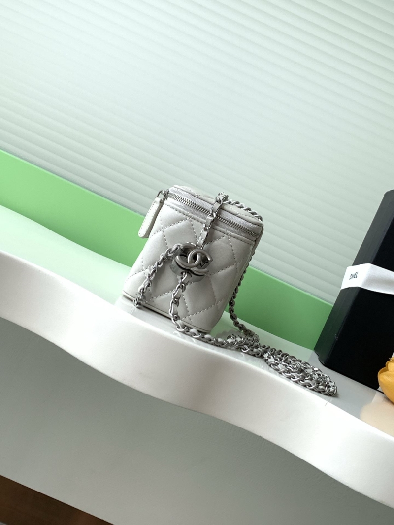 Ch**el cosmetic bags